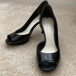 Via Spiga black patent leather open toe heels, 5 1.2, designed in Italy